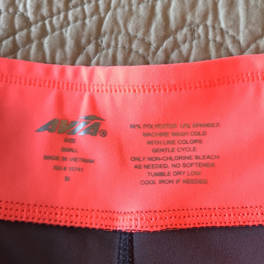 Avia exercise athletic shorts - Picture 4 of 4
